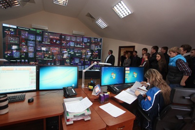 Студенты ЮГУ на экскурсии в ОАО "ЮРЕСК" Студенты ЮГУ на экскурсии в ОАО "ЮРЕСК"