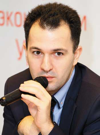 Алексей Савостьянов