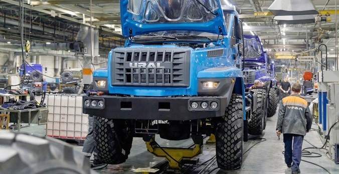 Новый сборочный комплекс запустили на автозаводе «Урал» Новый сборочный комплекс запустили на автозаводе «Урал»